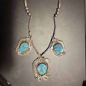 Beautiful Vintage Navajo JERRY CHASE  turquoise necklace
